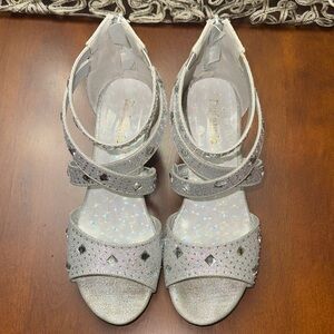 Silver Strappy Junior Girl Sandals